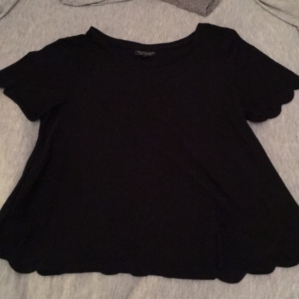 petal sleeve top